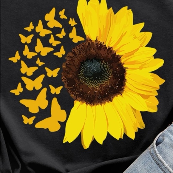 New sunflower butterfly graphic print short sleeve t shirt - Picture 2 of 4